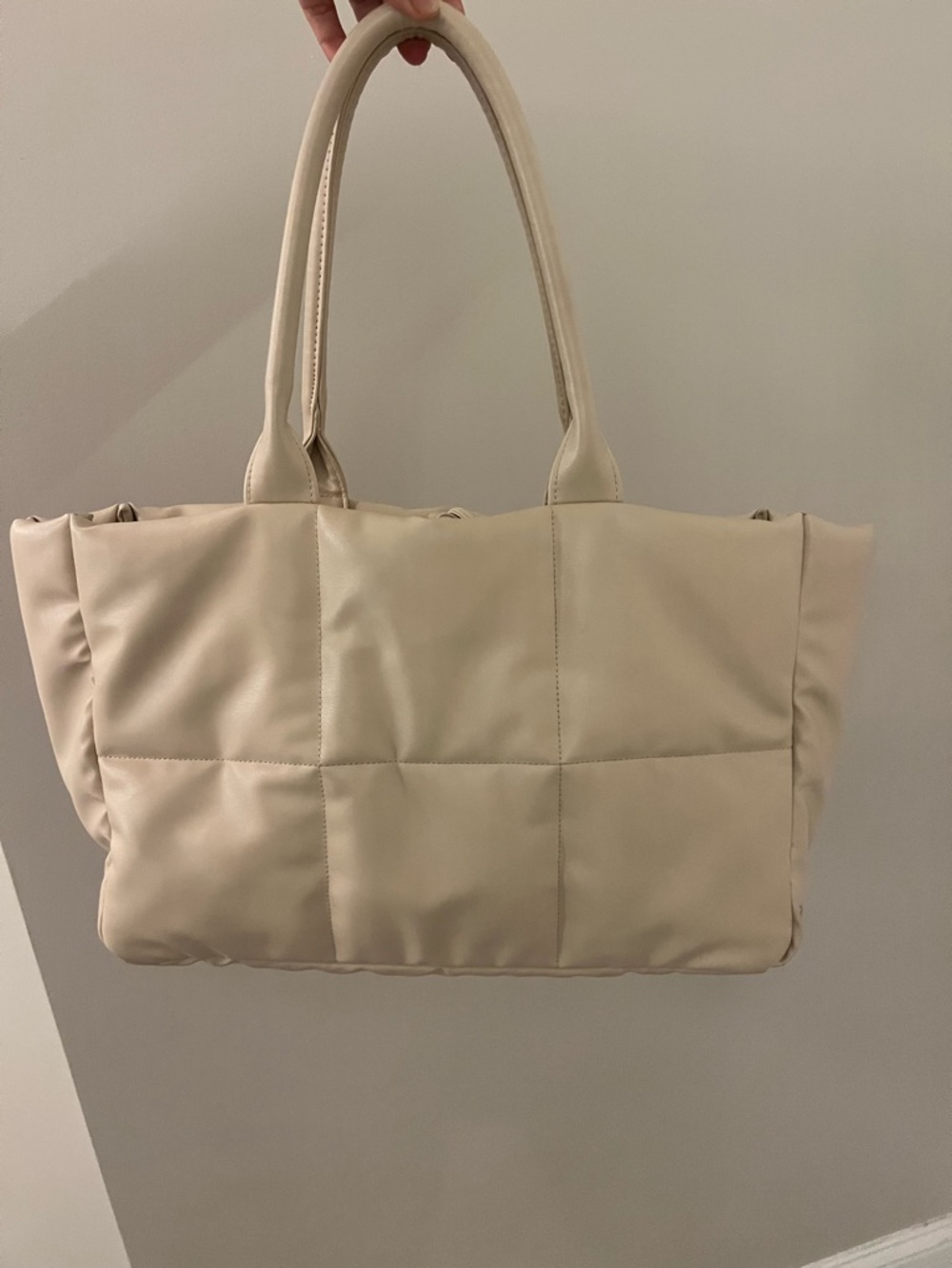 Juicy Couture Beige Cream Tote-Bag